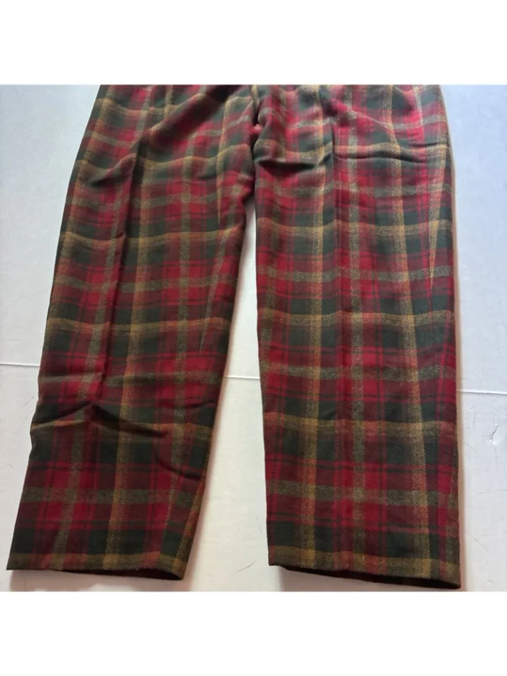Vintage Pendleton 100% Wool Red Plaid Pants Lined Size 10 See Measurements